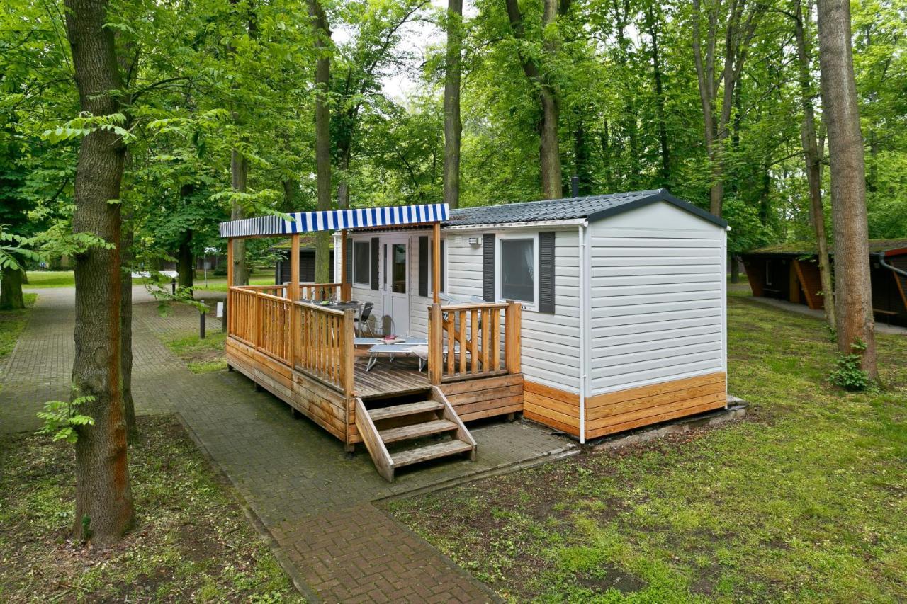Knaus Campingpark Гамбург Экстерьер фото